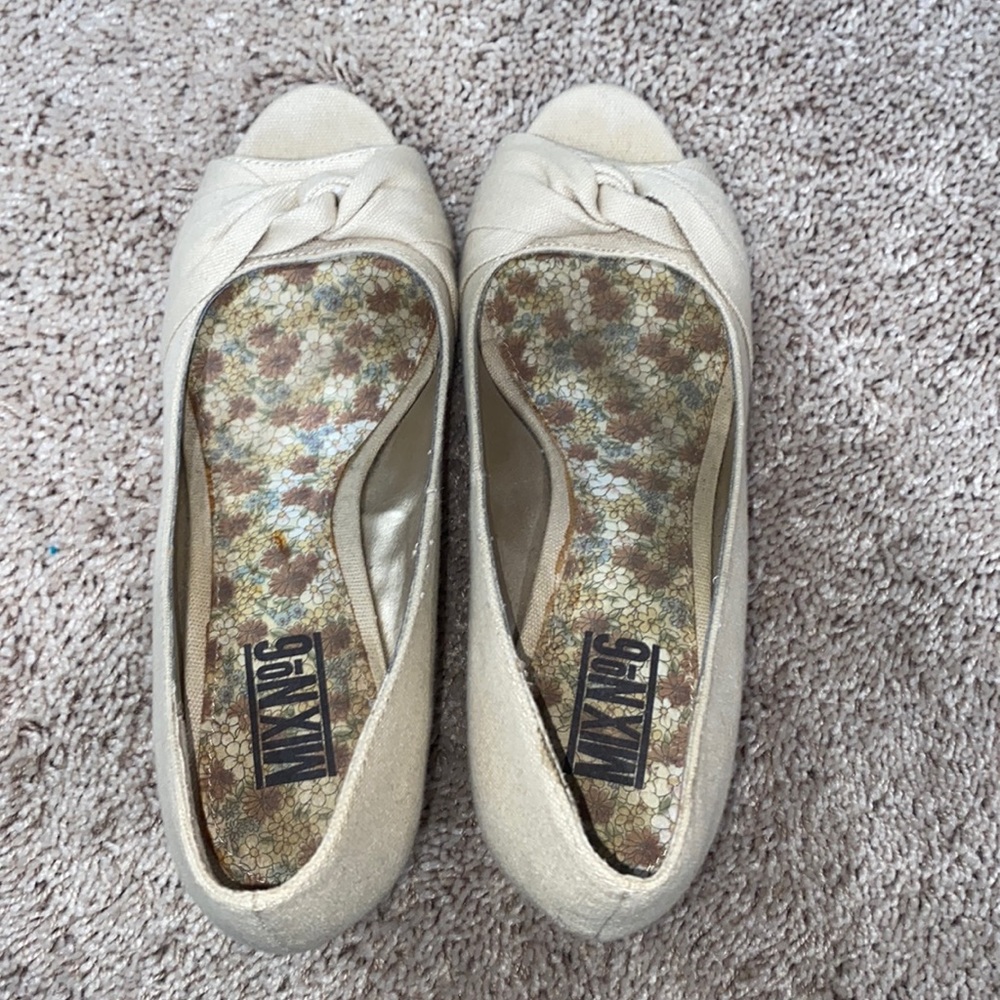 Tan wedges